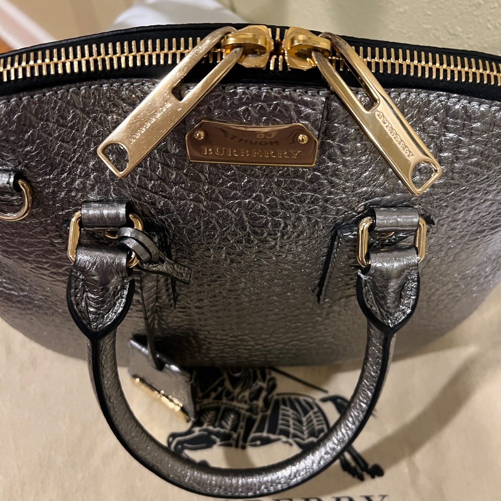 BURBERRY Heritage Grain Small Orchard Bowling Handbag Silver EUC - Picture 7 of 16